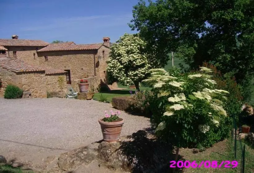 Maaseutuhotelli Fonte All Oppio