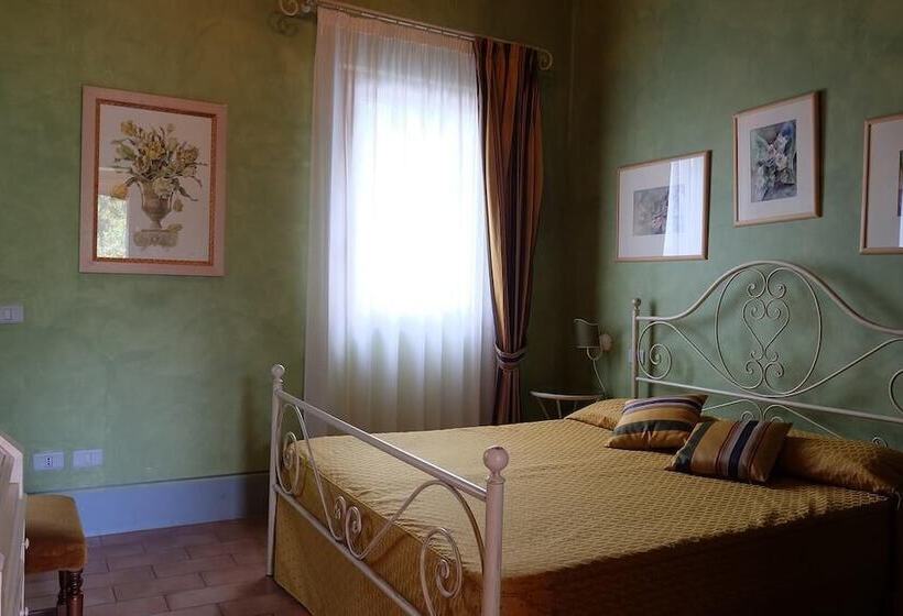 Сельский отель Poggio Montali