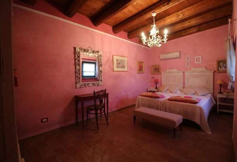 Сельский отель Poggio Montali