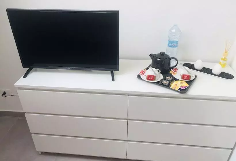 پانسیون Attico Valente
