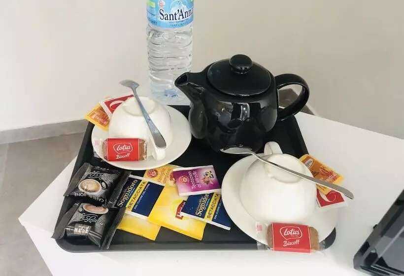 پانسیون Attico Valente
