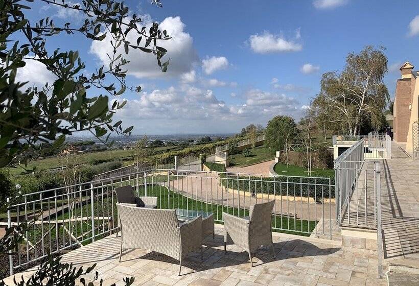 פנסיון Cape House