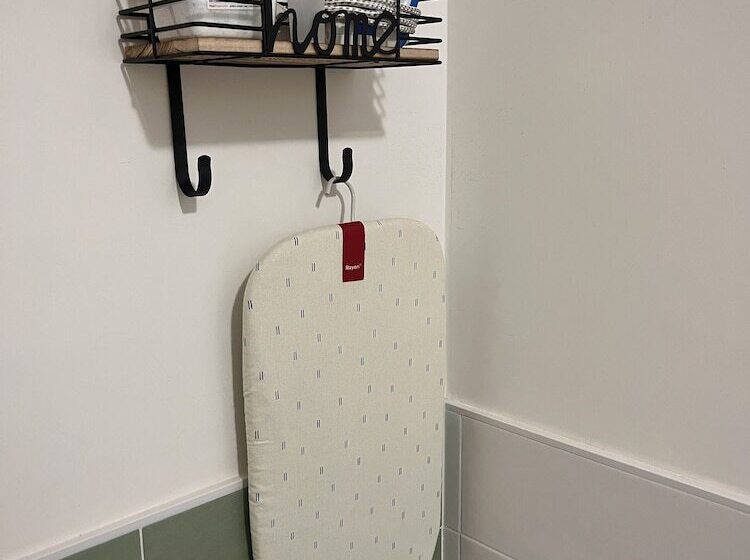 פנסיון Cape House