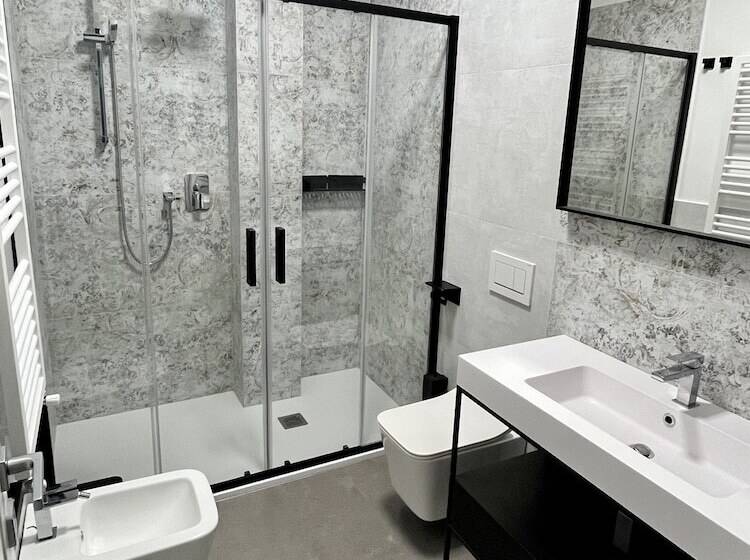 פנסיון Cape House