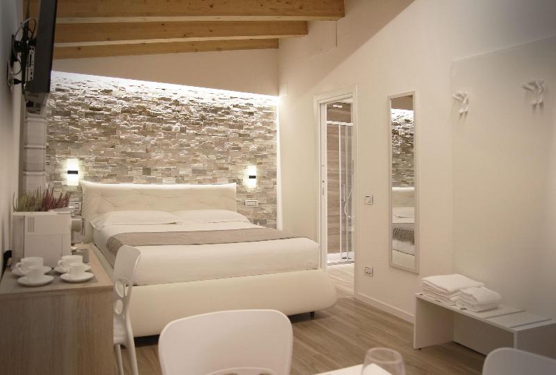 פנסיון The Garden