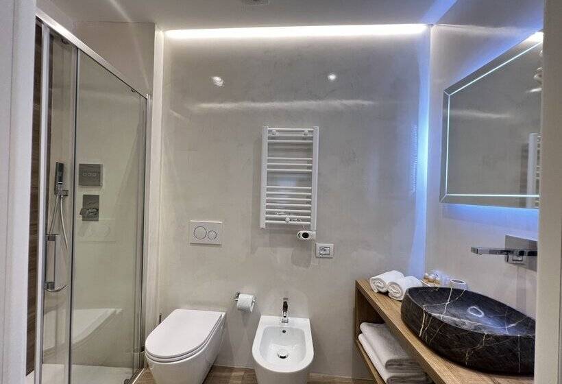 פנסיון The Garden