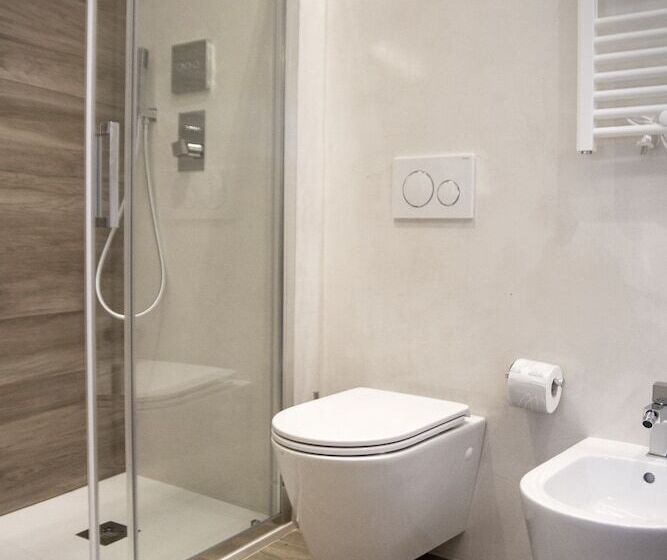 פנסיון The Garden