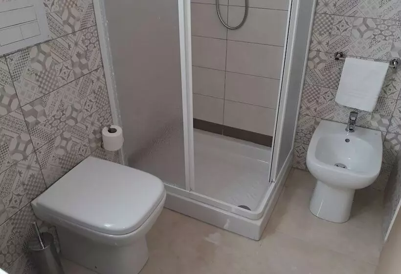 ベッドアンドブレックファースト Antares