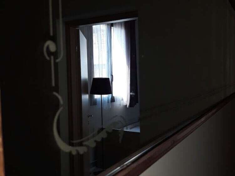 Aamiaismajoitus (B&B) Antares