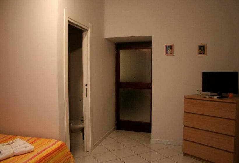 Bed and Breakfast Diana E Atteone