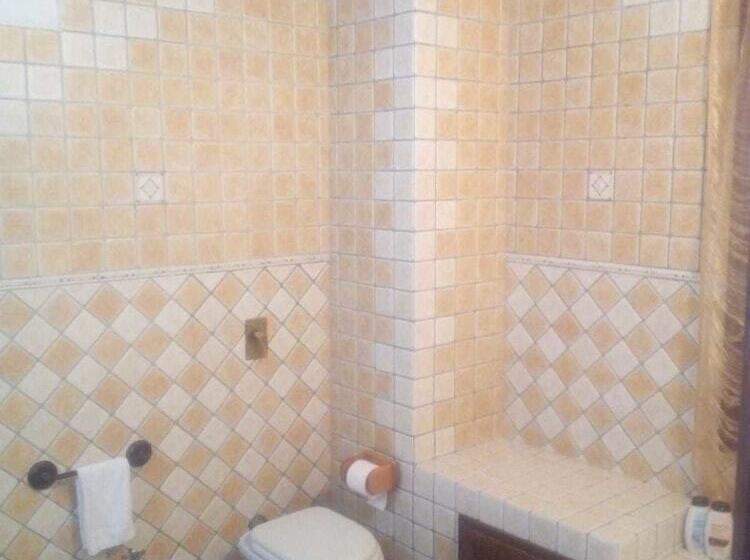 ベッドアンドブレックファースト La Fattoria