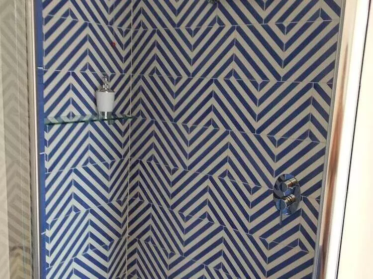 Aamiaismajoitus (B&B) Maison Tonina