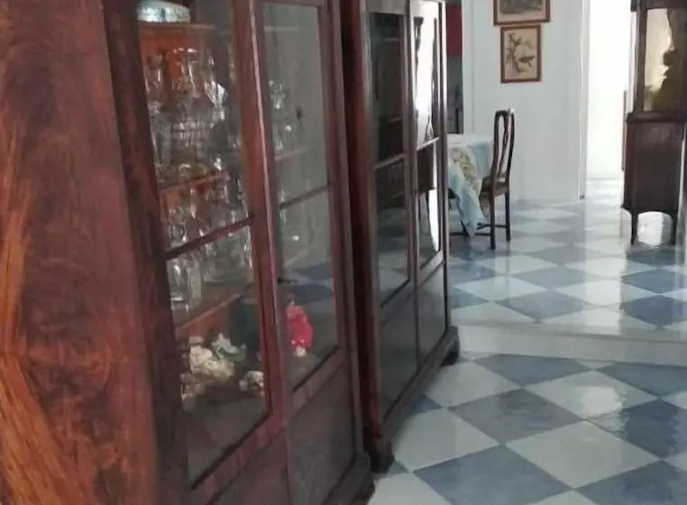 Aamiaismajoitus (B&B) Maison Tonina