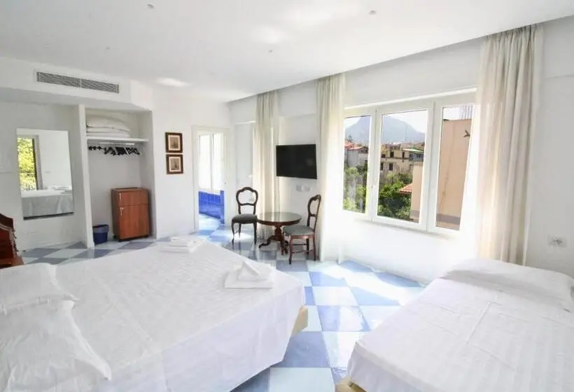 تختخواب و صبحانه Maison Tonina