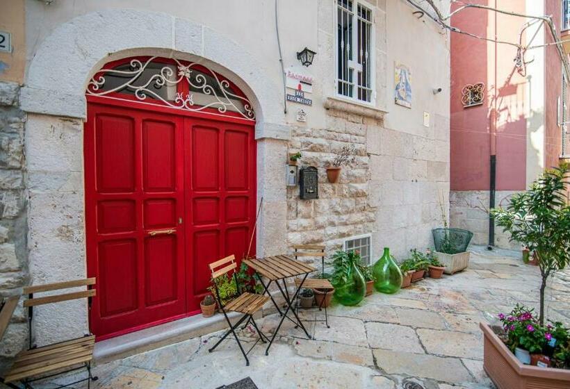 Nocleg ze śniadaniem Redmood Guesthouse