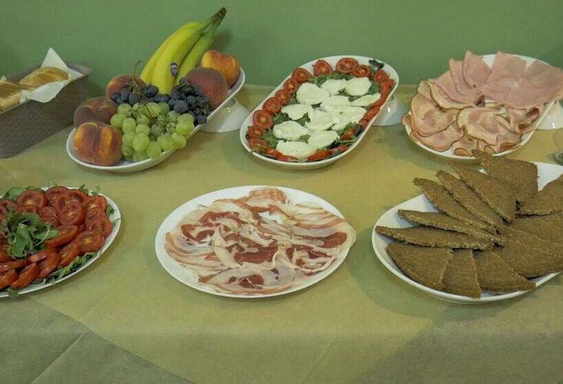 Hostal Naxos Laguna Beach