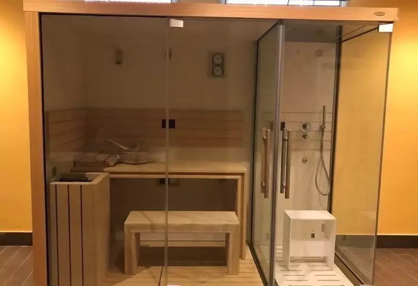 Hostelli Naxos Laguna Beach