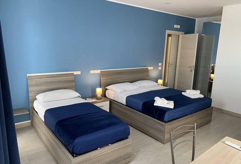 Hostal Naxos Laguna Beach