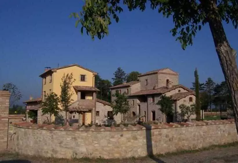 Maaseutuhotelli Ca  Matra