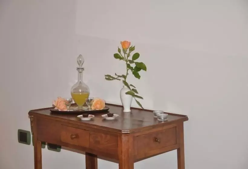 Maaseutuhotelli Ca  Matra