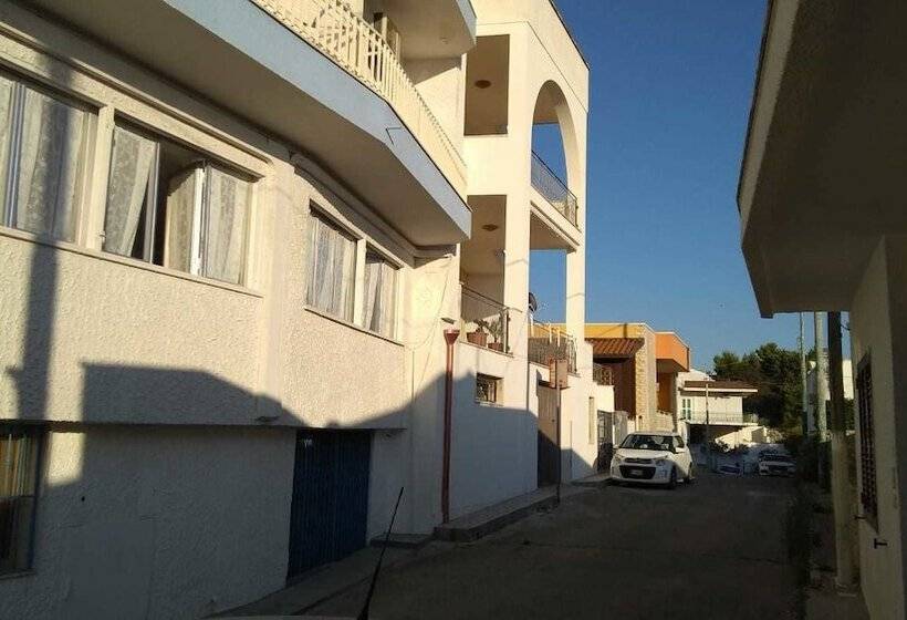 בית מלון כפרי Sara