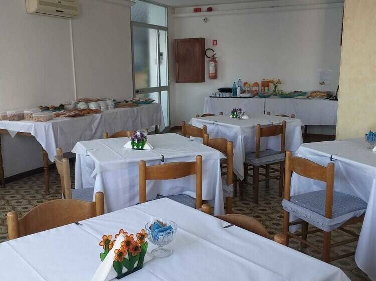 בית מלון כפרי Sara