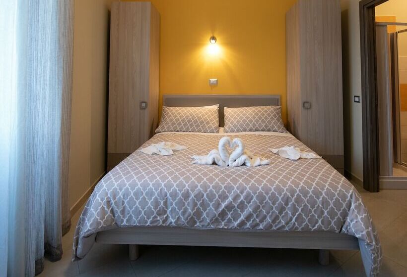 بنسيون La Madonnina