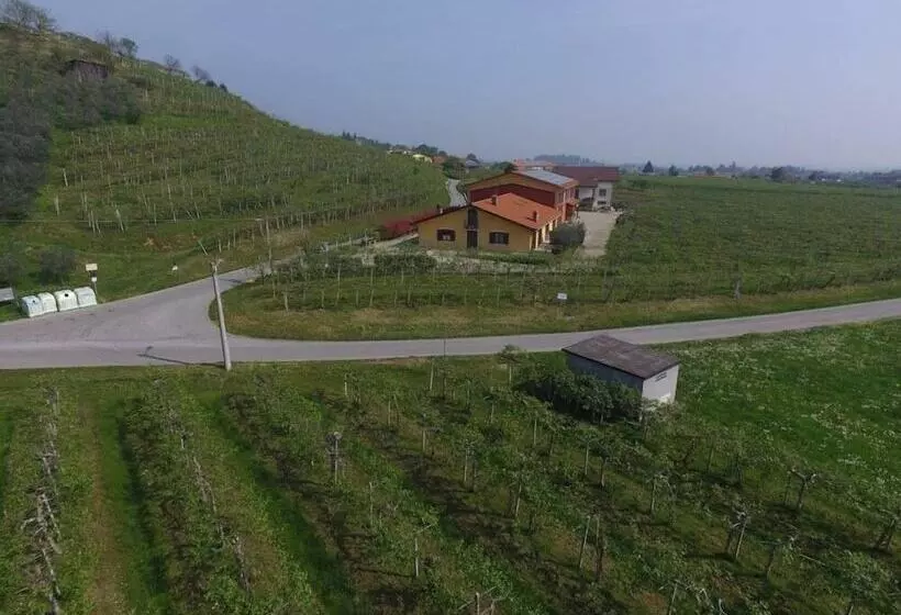 Aamiaismajoitus (B&B) Agrialpi By Salfrutta