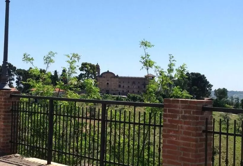 Aamiaismajoitus (B&B) Bellavista Bike Stop