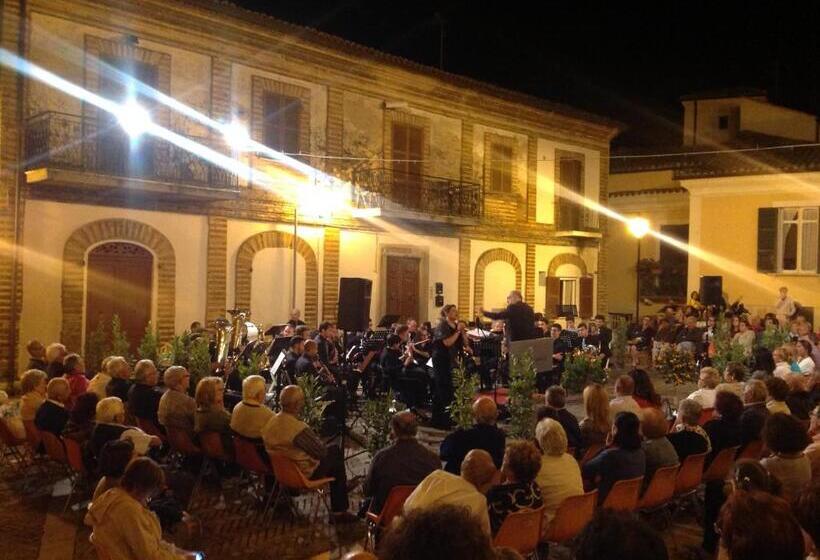 مبيت وإفطار Bellavista Bike Stop