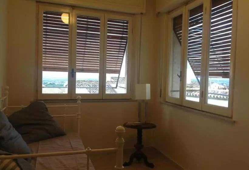 Aamiaismajoitus (B&B) Bellavista Bike Stop