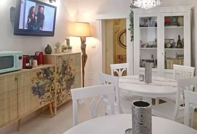 Aamiaismajoitus (B&B) Borgo Salentino