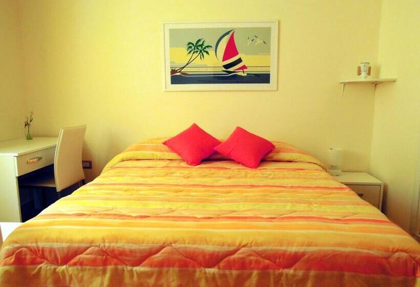 تختخواب و صبحانه Sole E Mare