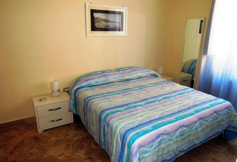 تختخواب و صبحانه Sole E Mare