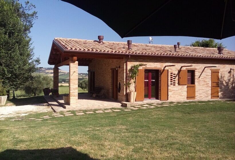 فندق ريفى Agriturismo Forestale Luti