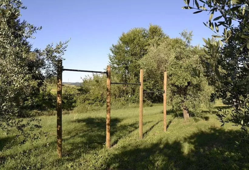 هتل روستایی Agriturismo Forestale Luti