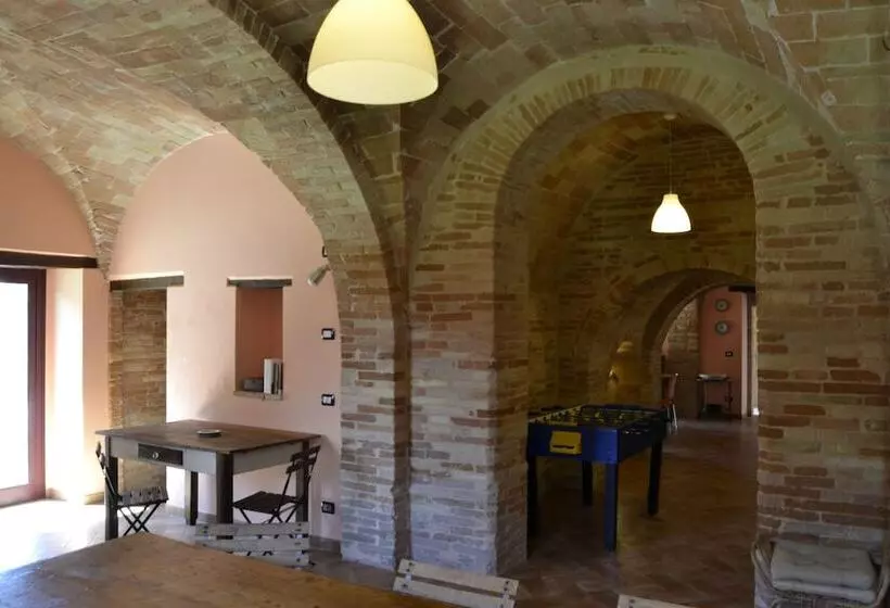 هتل روستایی Agriturismo Forestale Luti