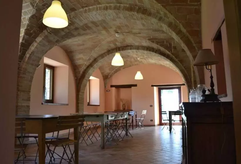 هتل روستایی Agriturismo Forestale Luti