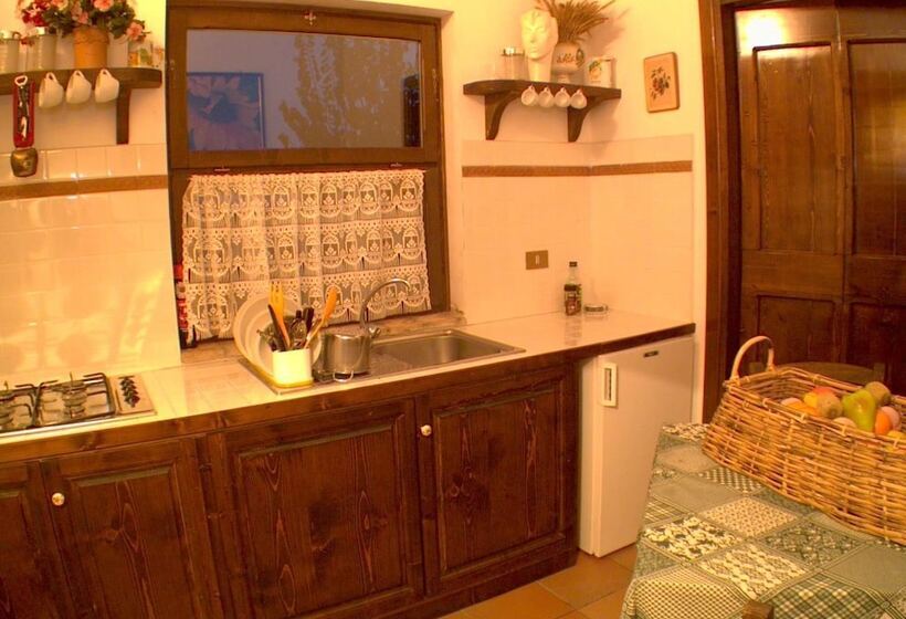 בית מלון כפרי Locanda Dell Angelo