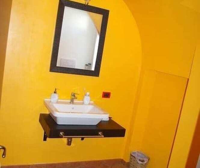 بنسيون Baglio La Giummara