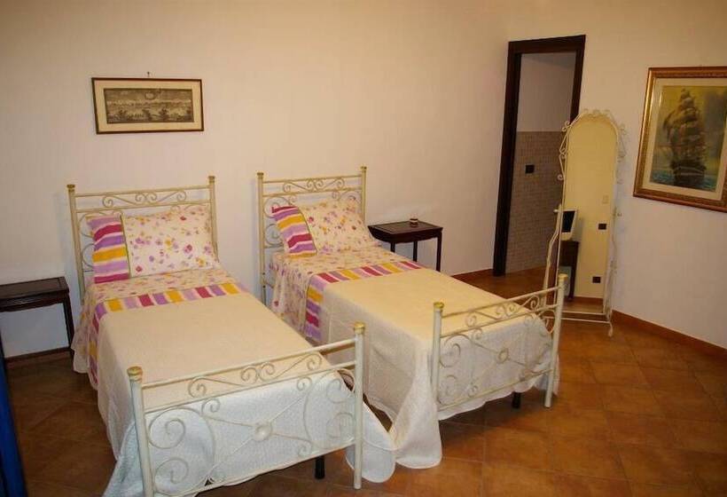 بنسيون Baglio La Giummara