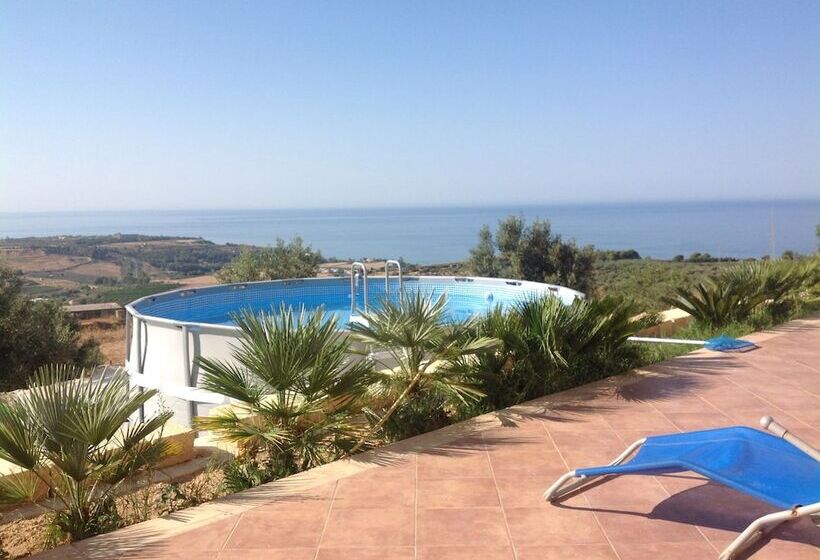 بنسيون Baglio La Giummara