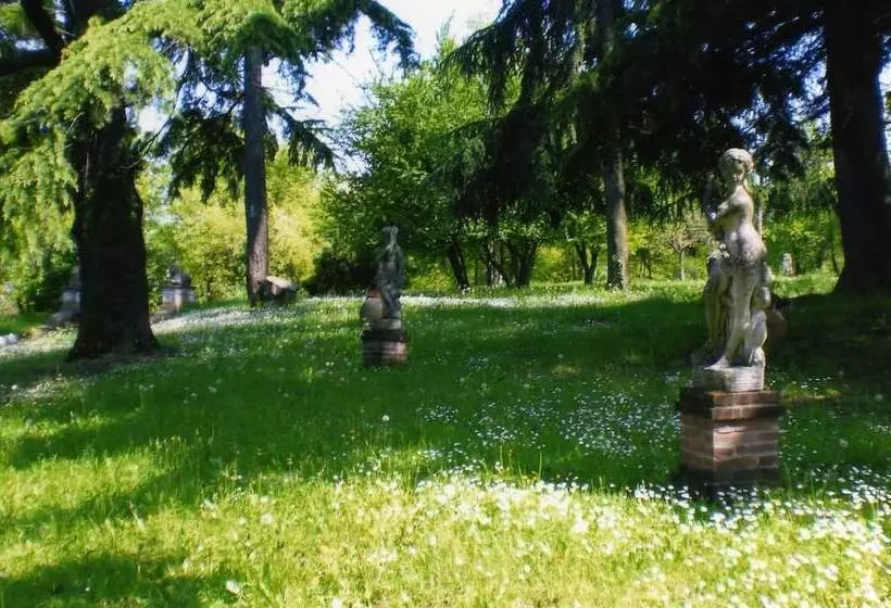 پانسیون Charme Of Villa Capannina