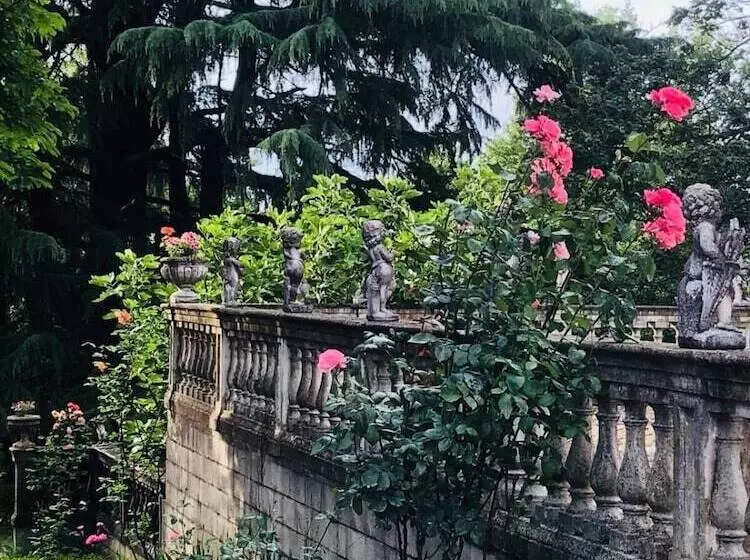 پانسیون Charme Of Villa Capannina