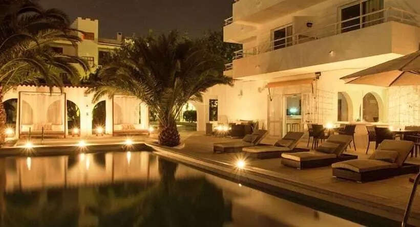 Apartamentos Sunset Oasis Ibiza Only Adults