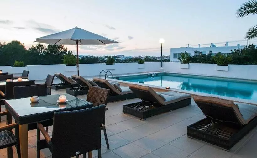 Apartamentos Sunset Oasis Ibiza Only Adults