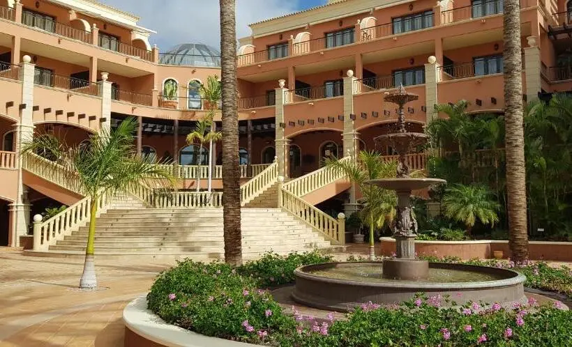 هتل 1881 Tenerife Madrigueras Golf