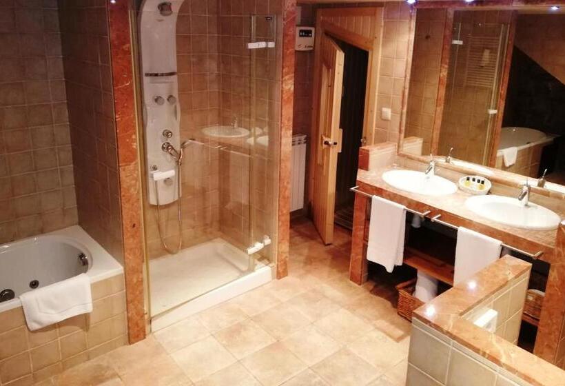 בית מלון כפרי Abadia Del Pirineo