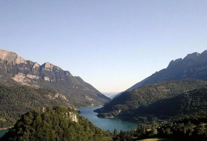 Отель Abadia Del Pirineo