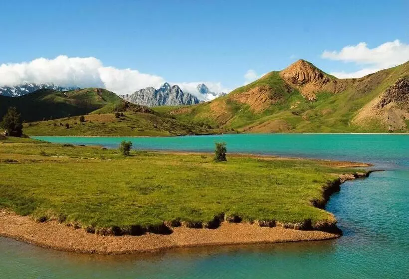 Отель Abadia Del Pirineo